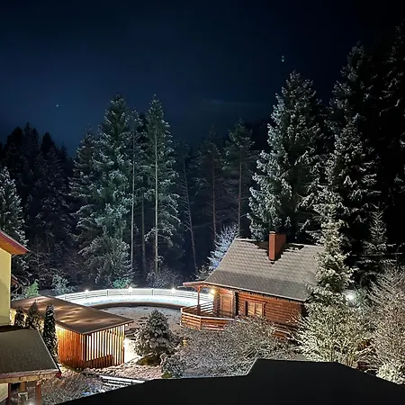 Complex Hyzhky Jaremče