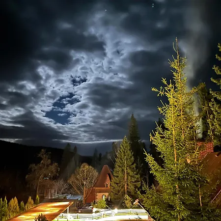 Complex Hyzhky Yaremche