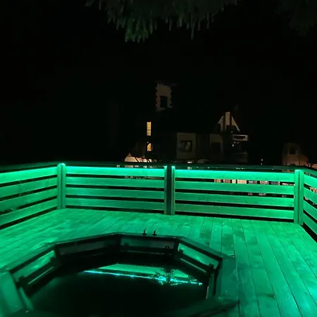 ホテル Complex Hyzhky ヤレムチャ