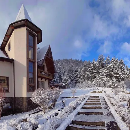 Complex Hyzhky Yaremche