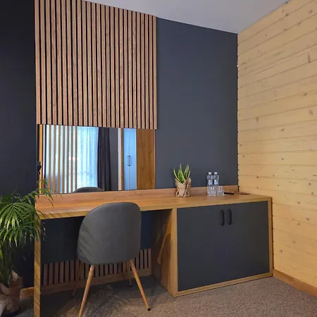 Hotel Complex Hyzhky Jaremče