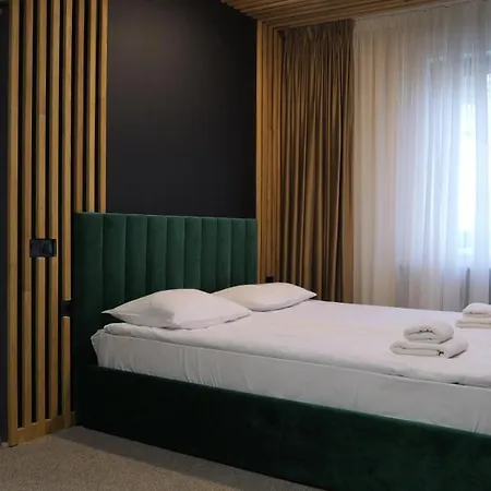 Hotel Complex Hyzhky